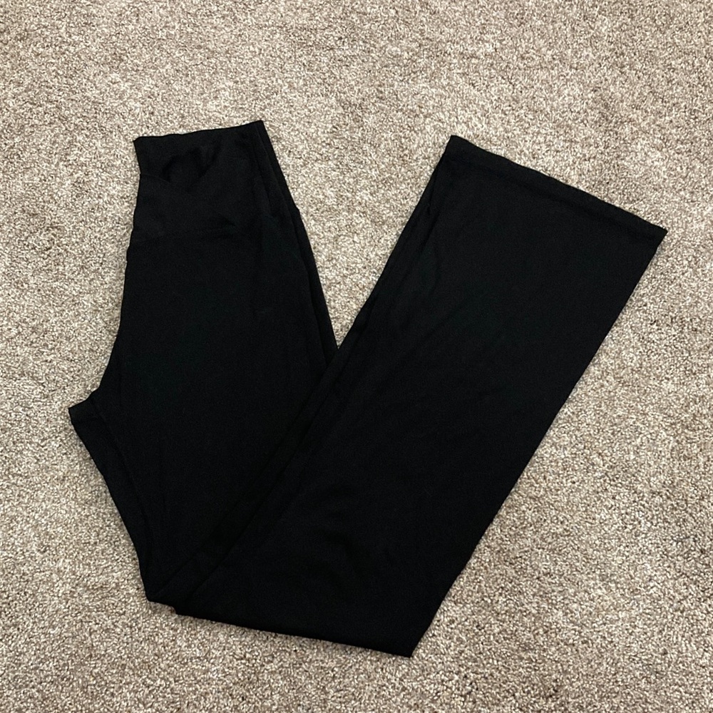 Black Yoga Pants for Women